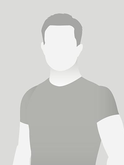 Abstrakte Silhouette eines Mannes mit kurzer Frisur, grau-weißer Hintergrund, keine erkennbaren Merkmale.