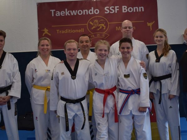 2020-09-20-Gruppenbild-Taekwondo-web