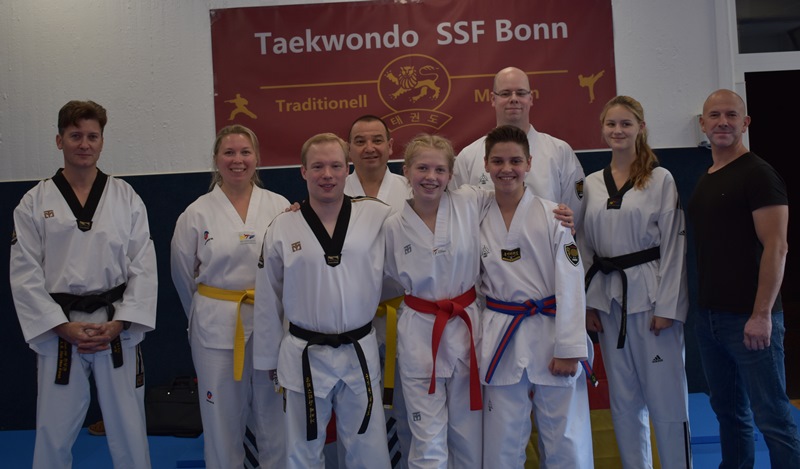 Neue Taekwondo Gruppe führt erfolgreich die erste Gürtelprüfung (KUP-Prüfung) durch