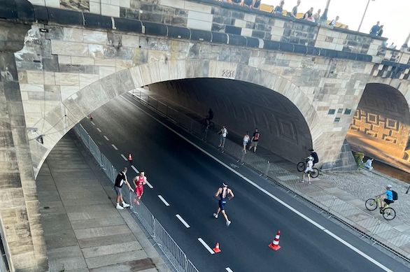 1. Bundesliga in den Top Ten beim Debüt-Rennen in Dresden