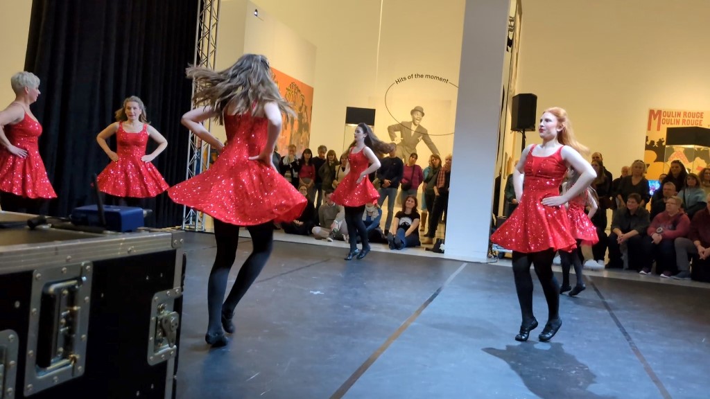 Unsere Irish Dancer in der Bundeskunsthalle