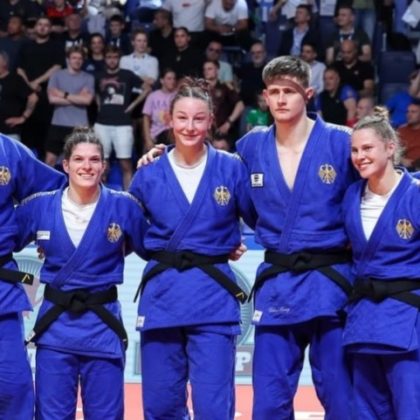 Das erfolgreiche deutsche Team, Jano Rübo 1.v.r. (Foto EJU)