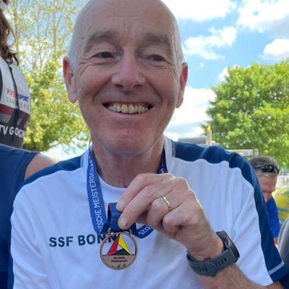Bronzemedaille für Kurt Tohermes in der AK 70 bei den Deutschen Triathlon-Meisterschaften über die Kurzdistanz