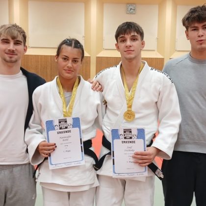 v.l.: Artur, Nari, Josef, Maxim (Foto Y. Bouchibane)