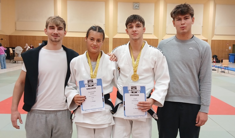 v.l.: Artur, Nari, Josef, Maxim (Foto Y. Bouchibane)